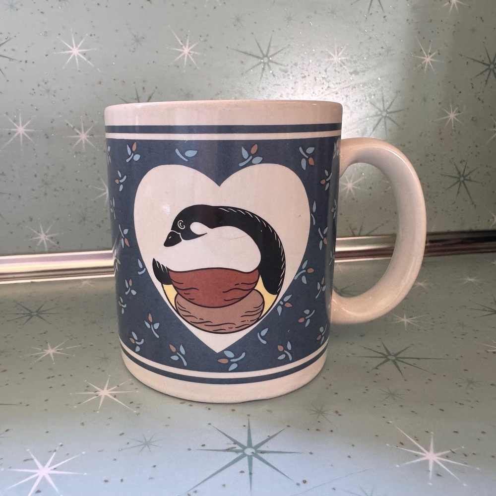 Vintage GHC Korea Canada Goose Heart Ceramic Coffee Mug Blue Country Farmhouse